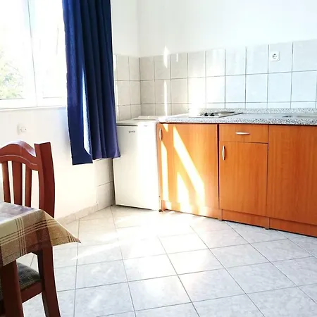 Ljubic 1 *